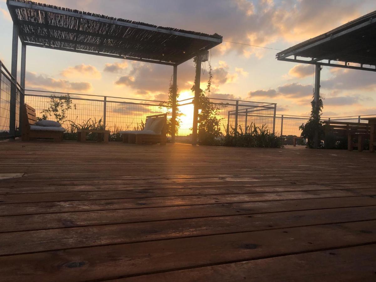 Atlit Rooftop Glamping Bagian luar foto